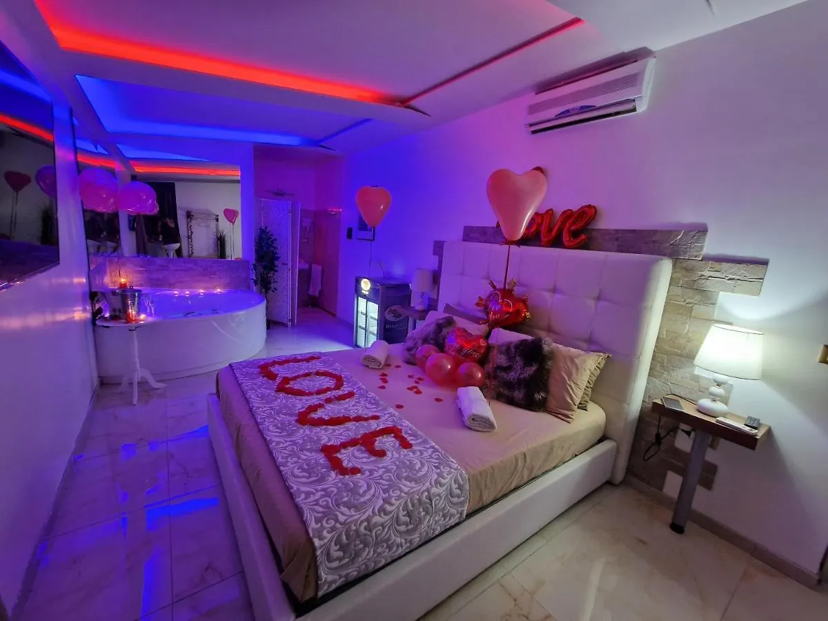 Bed & Breakfast Le Suite Del Lungomare Catania Italy